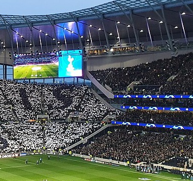 1200px-Tottenham_Hotspur_Stadium_South_Stand__01.jpg